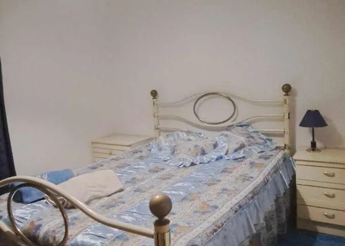 Farm stay Casa Vazperalta Castanheira de Pera